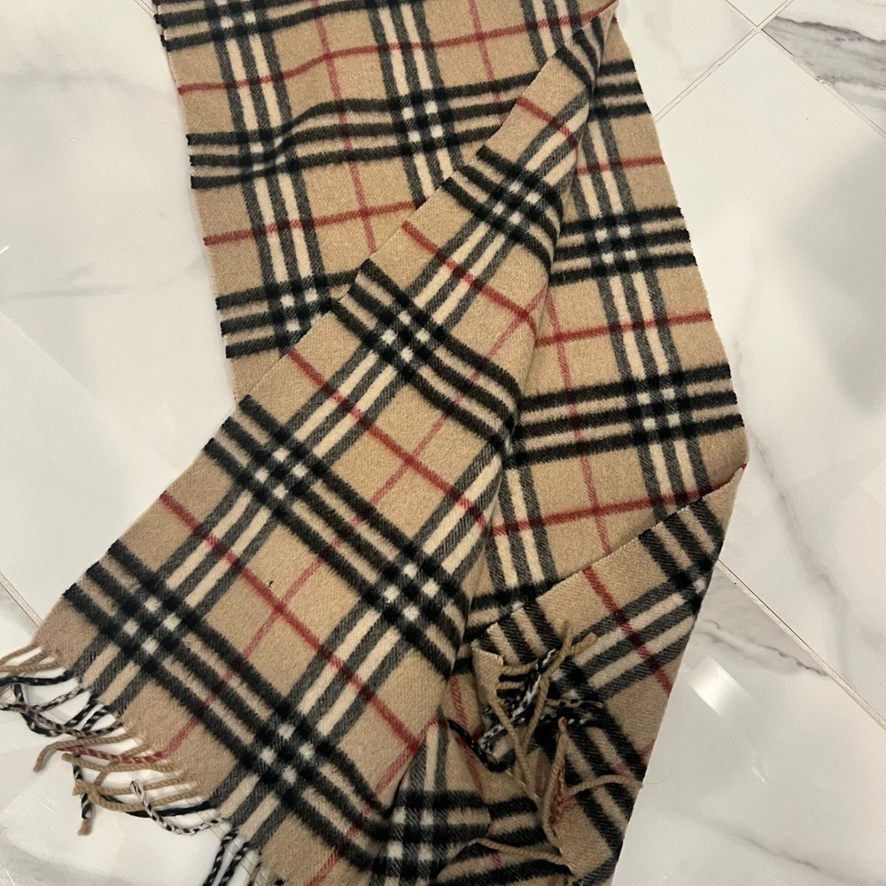 Burberry scarf
